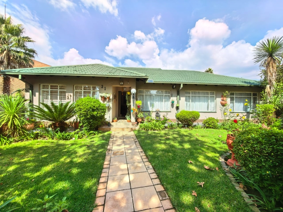 3 Bedroom Property for Sale in Vaalpark Free State